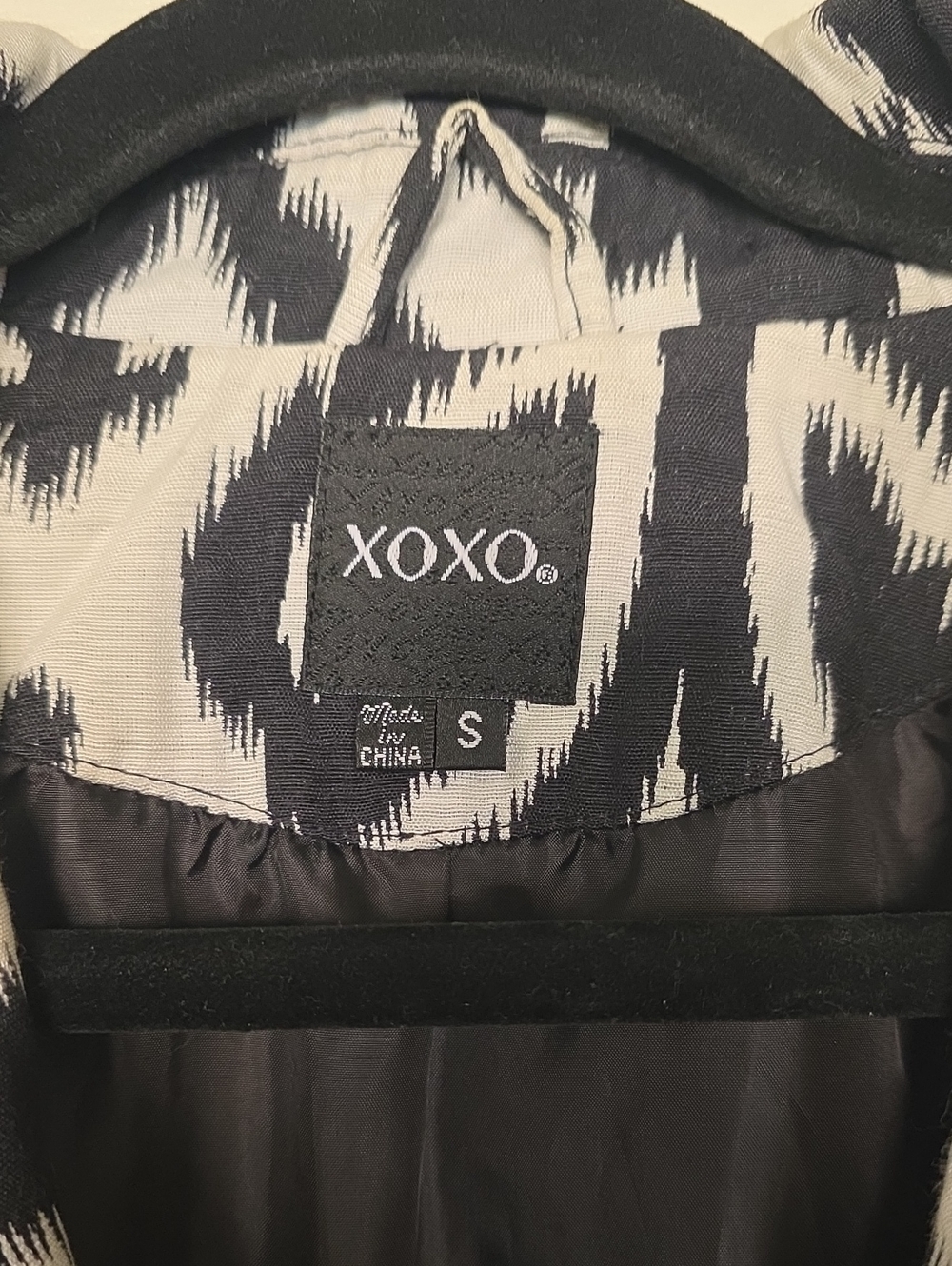 XOXO Black & White Patterned Trench Coat - Picture 2 of 2